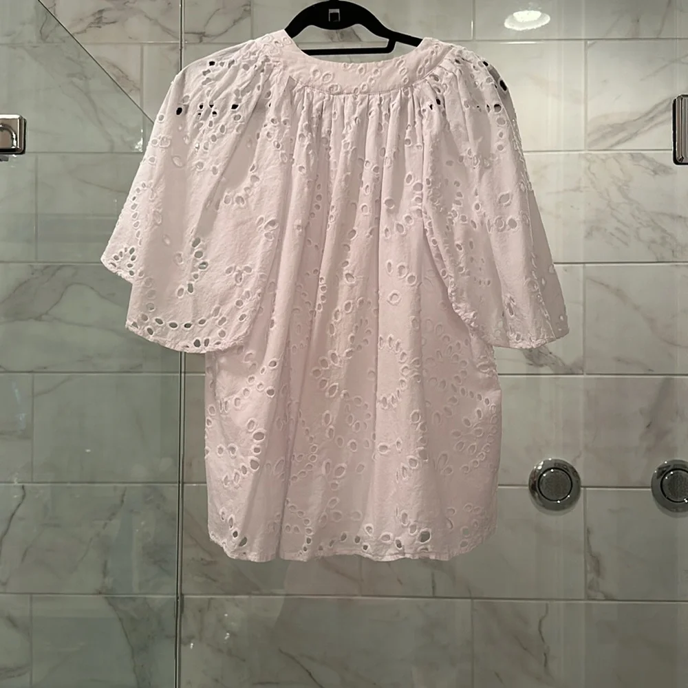 Tuckernuck White Eyelet Finley Flutter Sleeve Shirt - Picture 5 of 9